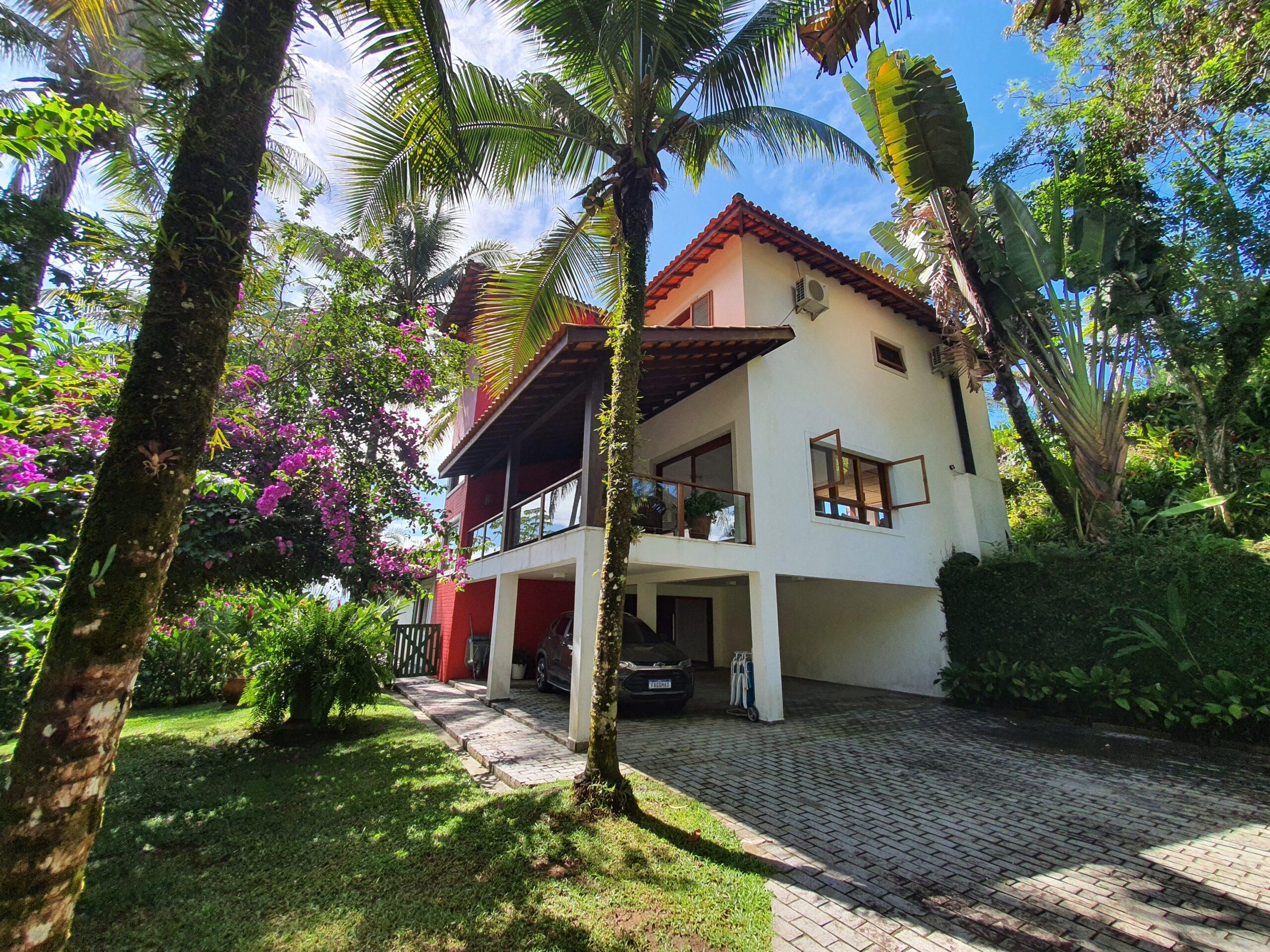 Casa de tirar o fôlego na praia do Félix, Ubatuba