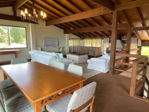 Casa única em Campos!