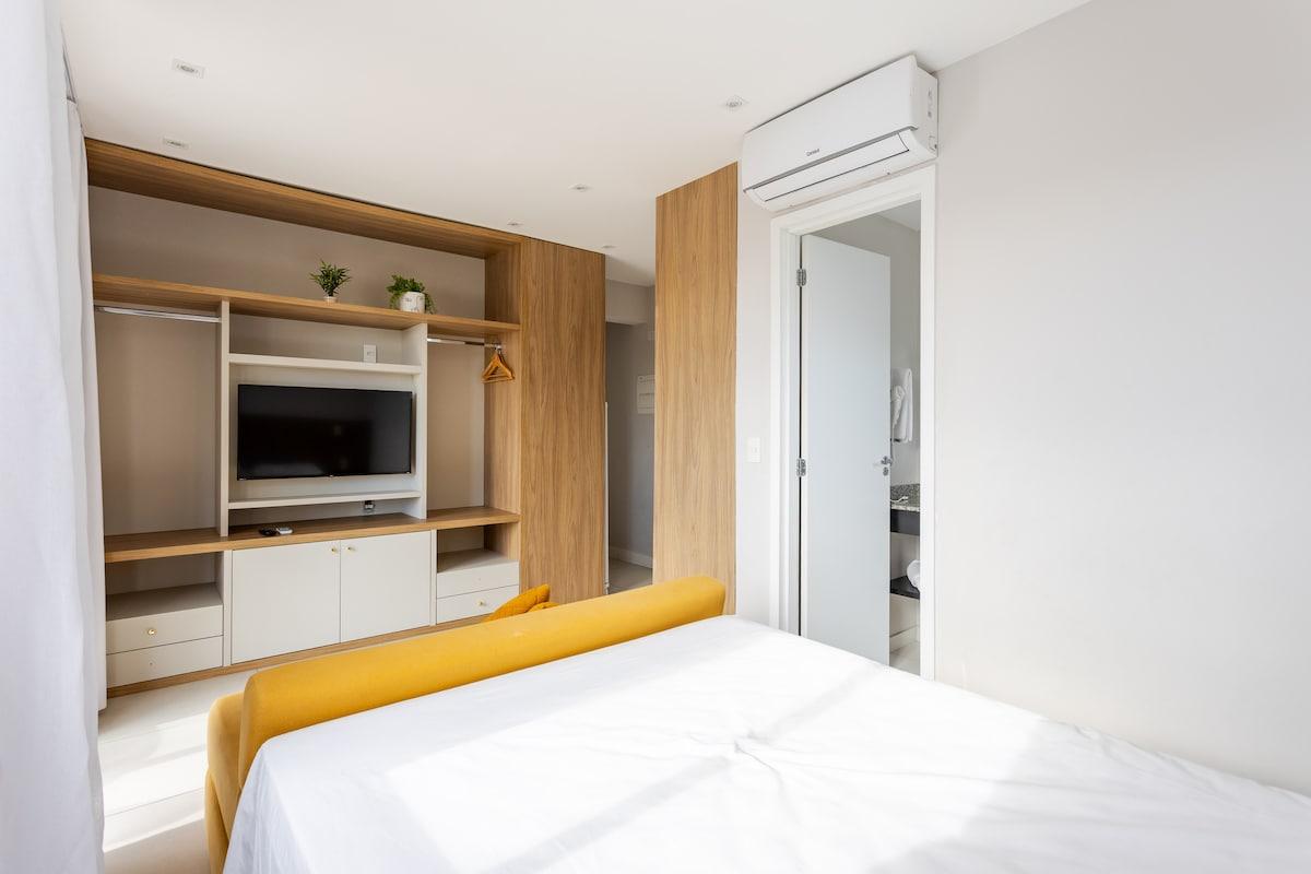 Apartment in Campo Belo with Pool, Gym, and Balcony