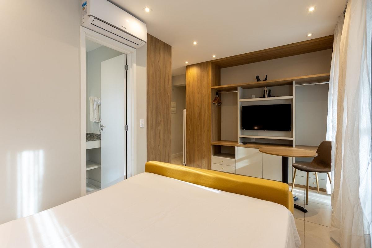 Apartment in Campo Belo with Pool, Gym, and Balcony
