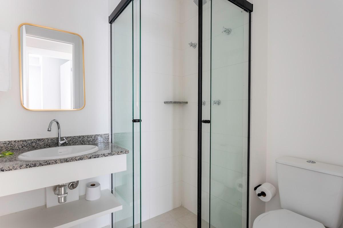 Apartamento de 2 Habitaciones en Vila Mariana, con Estacionamiento y Gimnasio