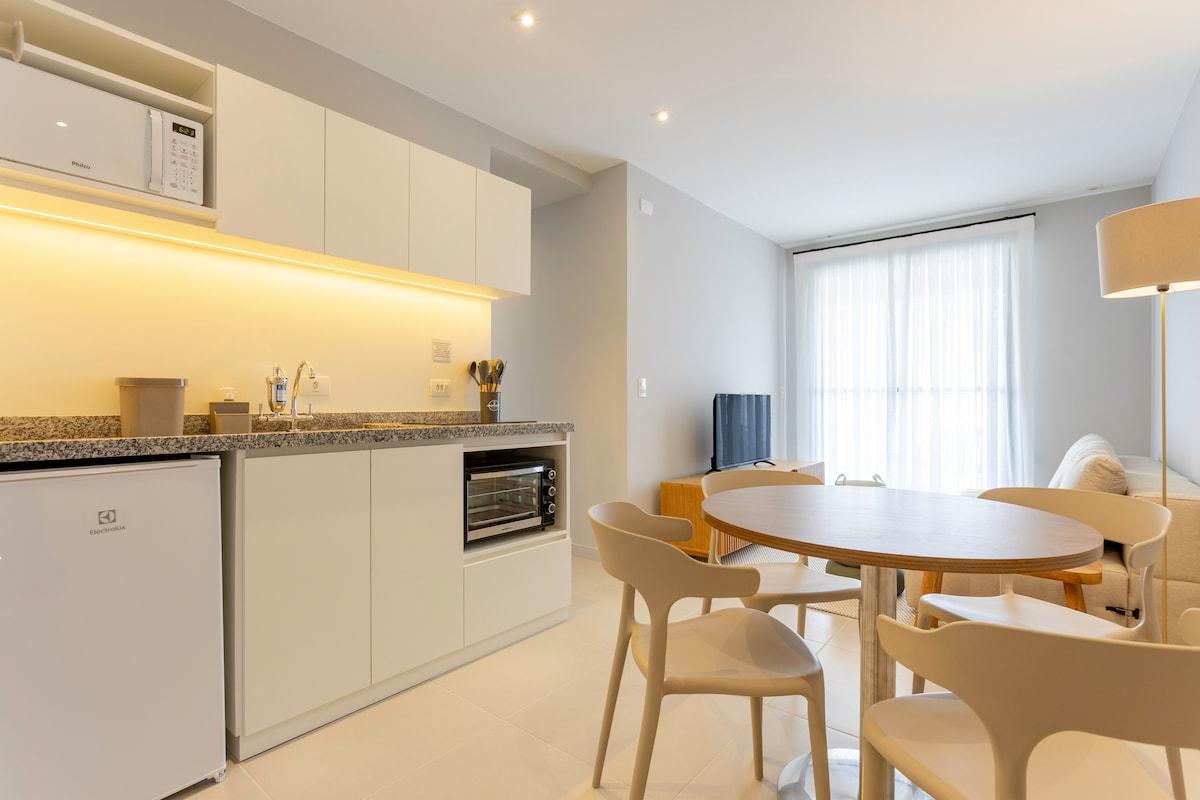 2-Bedroom Apartment with Suite in Vila Mariana, Parking and Gym