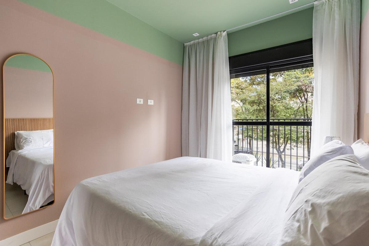 Apartamento no Campo Belo com Piscina, Academia e Varanda