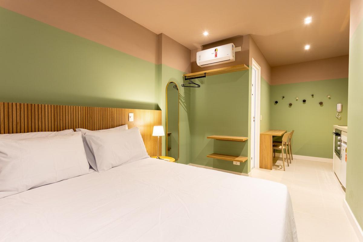 Apartamento no Campo Belo com Piscina, Academia e Varanda