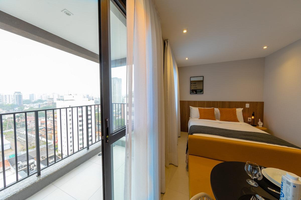 Apartamento para 4 Pessoas com Piscina e Academia perto do Metrô