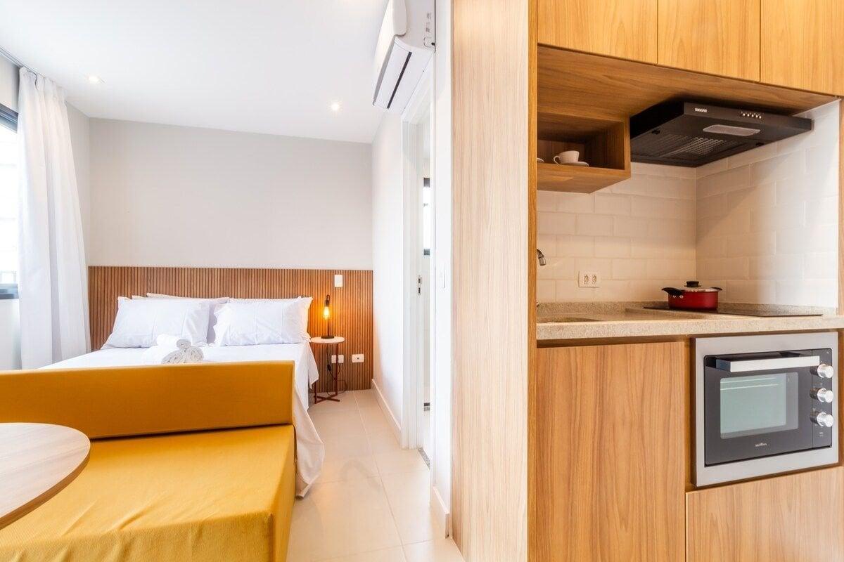 Apartamento no Coração do Campo Belo com Ar-Condicionado, Piscina e Wi-Fi