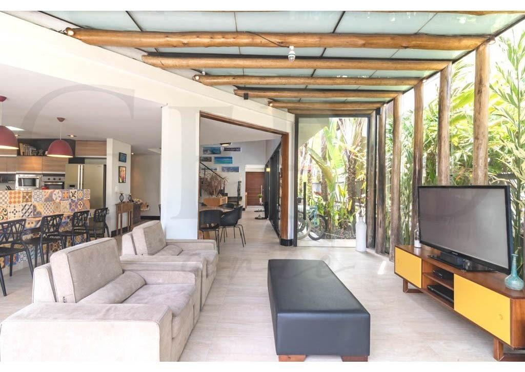 Casa Espectacular con 5 Suites en el Módulo 1 de Hanga Roa