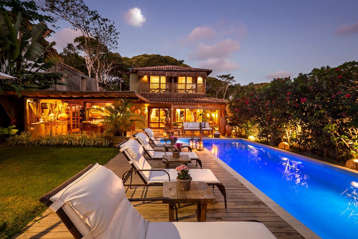 Paraíso en Trancoso, Villa con Personal, 7 Habitaciones y Piscina
